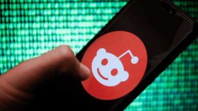 Reddit Spell Facebookhatmakertechcrunch