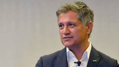 Profile Joe Kiani Masimo 100M Apple