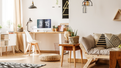 Who Keeps Trying to Reach You?: 4077536423