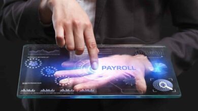 Payroll Software or Payroll Service? Choosing the Most Cost-Effective Option