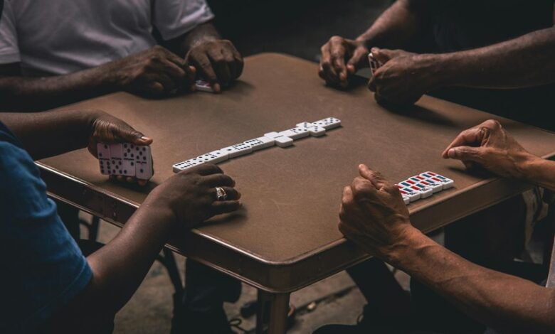 gaming and social moments