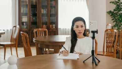 tracking online content creators