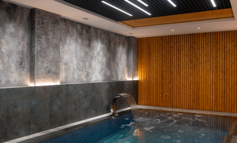 How to Choose the Right Swimming Pool Construction Contractor for Your Home